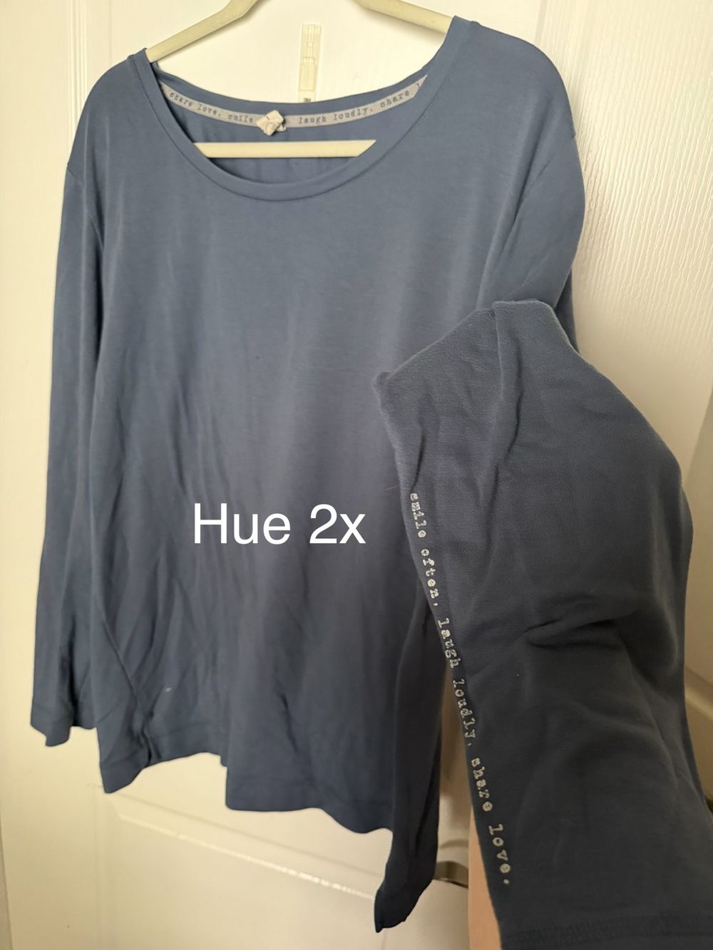 HUE Womens Long Sleeve Scoop Neck Top - Slate Blue